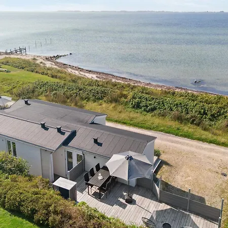 度假居 Summer House With Sea View In 阿森斯