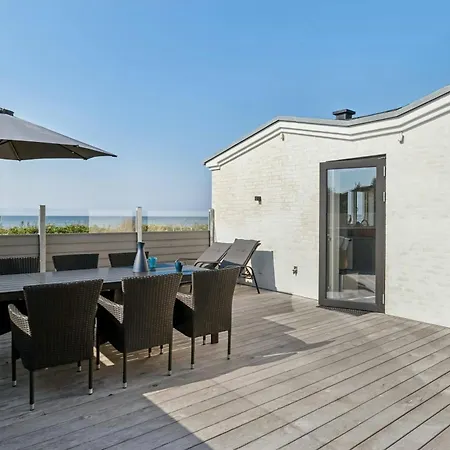 Сasa de vacaciones Summer House With Sea View In